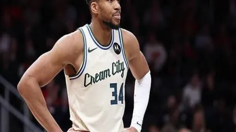 “皮奥利表示：球队未受开球延迟干扰，利雅得胜利当之无愧”